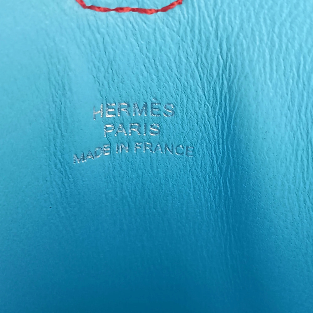 HERMES In the Loop To Go PM Smartphone Shoulder Bag 077704CA Celeste Chevre L... - Picture 8 of 8